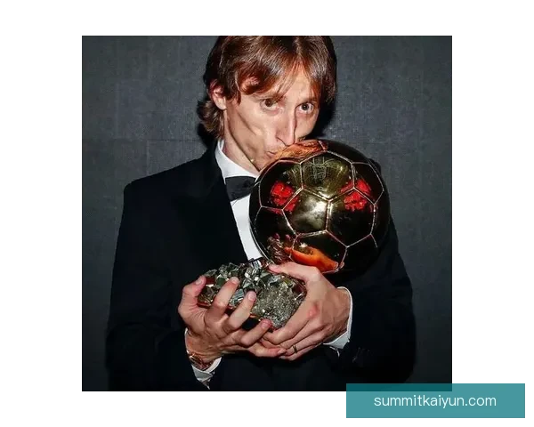 莫德里奇的足球智慧在比赛中的关键作用愈加明显